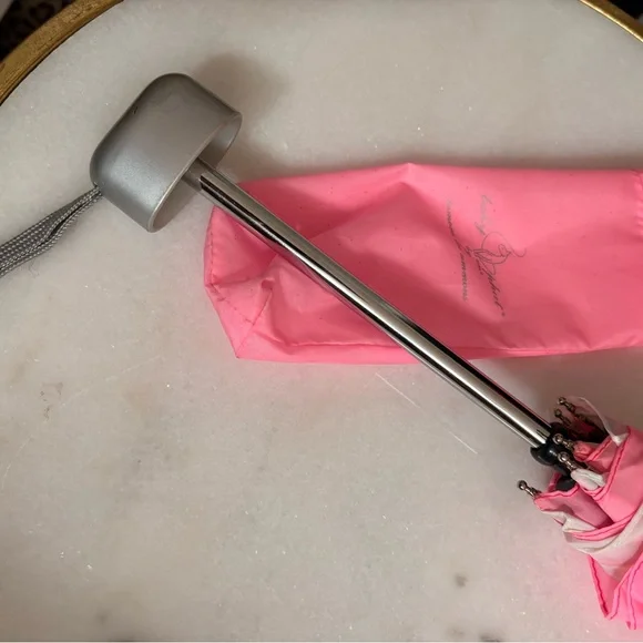 Baby Phat Pink and White Umbrella Travel Umbrella - Picture 5 of 8